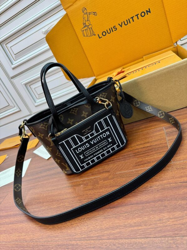 LOUIS VUITTON Neverfull Inside Out BB Shoulder Tote Bag M12099 Monogram Canvas - Image 3