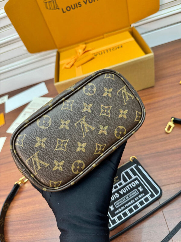 LOUIS VUITTON Neverfull Inside Out BB Shoulder Tote Bag M12099 Monogram Canvas - Image 4