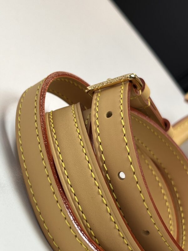 Authentic LOUIS VUITTON Monogram Nano Speedy M81085 Boston bag - Image 8