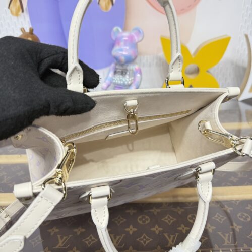 LOUIS VUITTON OntheGo PM Shoulder Handbag M25770 Monogram empreinte Dream Cream - Image 9