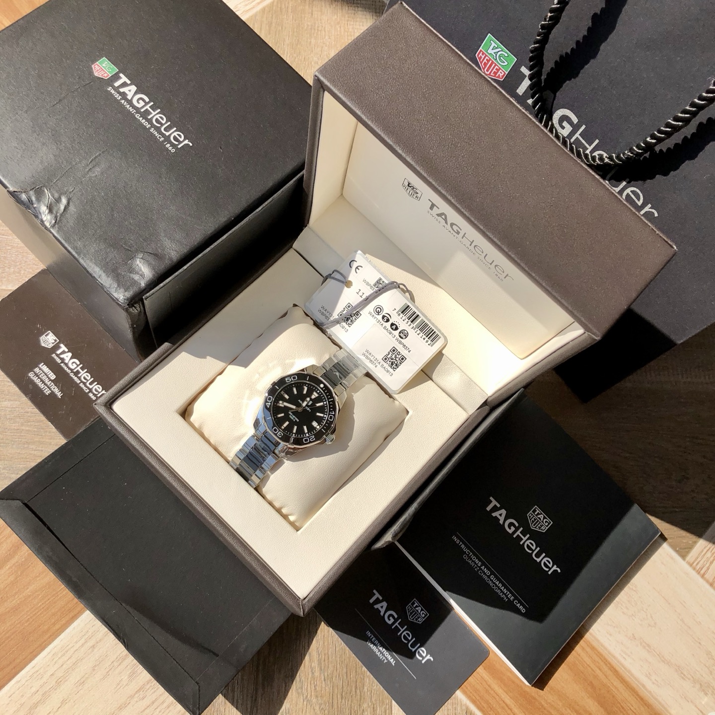 0 (1) TAG HEUER Aquaracer WAY131A Date Black Dial Quartz Ladies Watch - Image 1