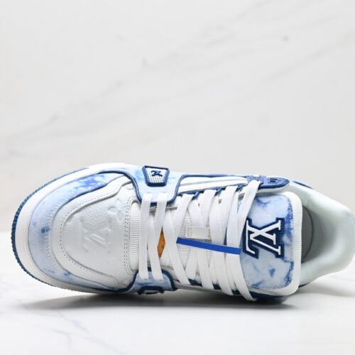 Louis vuitton Men's and Women Trainer Sneaker - Image 3