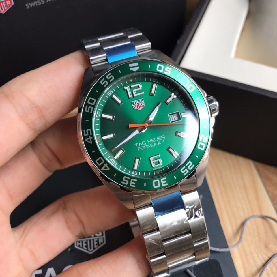 Tag Heuer 43mm Formula 1 Quartz Date Green Dial Men's Watch WAZ1017
