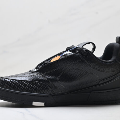 Louis vuitton Men's and Women Trainer Sneaker - Image 4