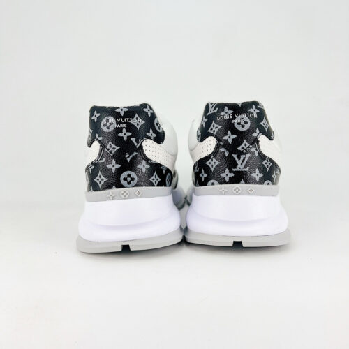 Louis Vuitton White Black Men’s Trainer Sneaker - Image 8