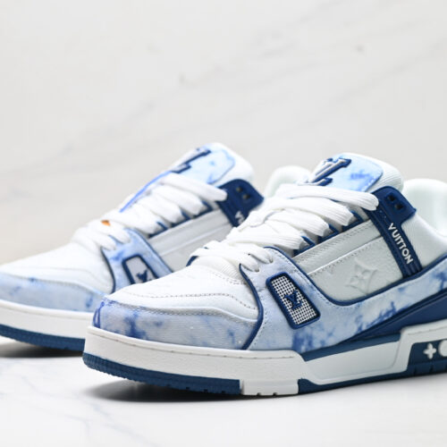 Louis vuitton Men's and Women Trainer Sneaker - Image 4