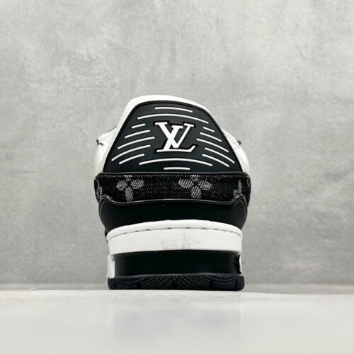 Louis Vuitton Trainer Low Sneaker Men's and Women Trainer Sneaker - Image 6