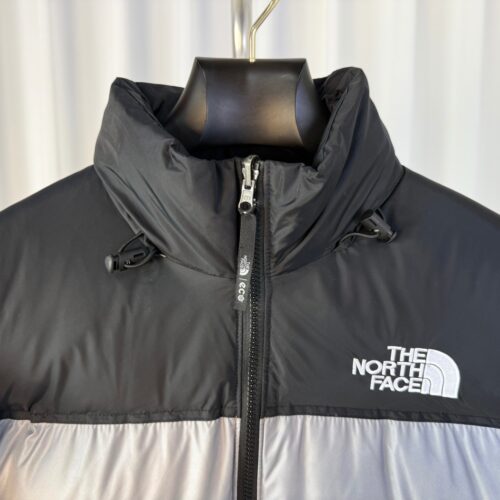The North Face 1996 Retro Nuptse Thick Velvet Down Jacket - Image 5