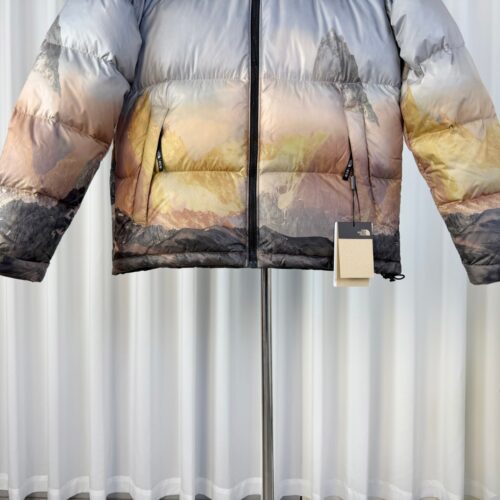 The North Face 1996 Retro Nuptse Thick Velvet Down Jacket - Image 6