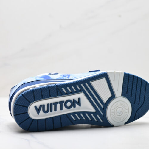 Louis vuitton Men's and Women Trainer Sneaker - Image 9