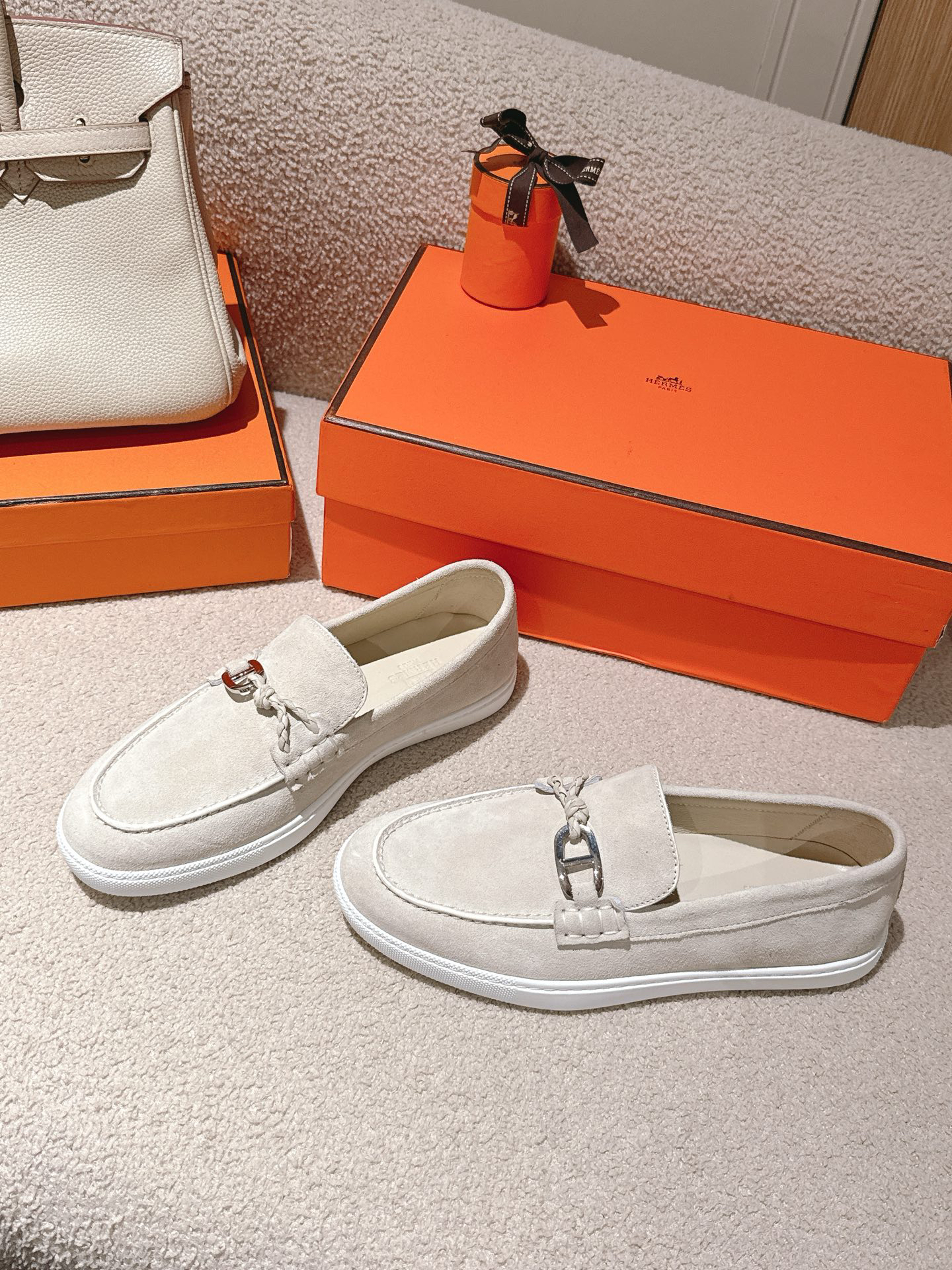 0 Hermes Lgnacio Men's Women's Casual Shoes - Image 1