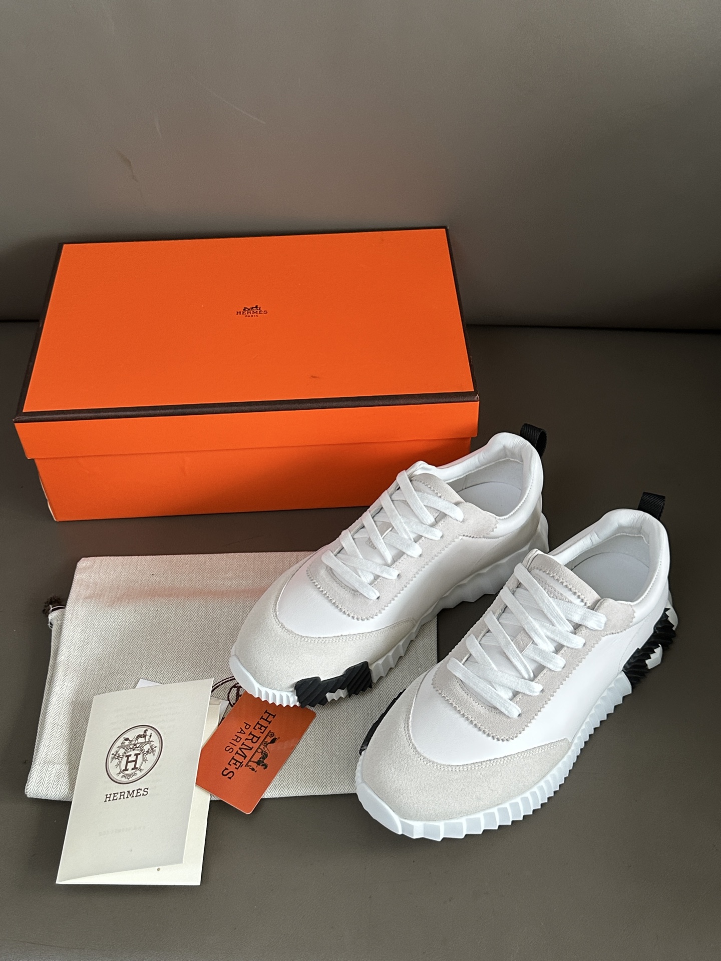 0 HERMES Men's Women's Bouncin Sneakers Shoes - Image 1