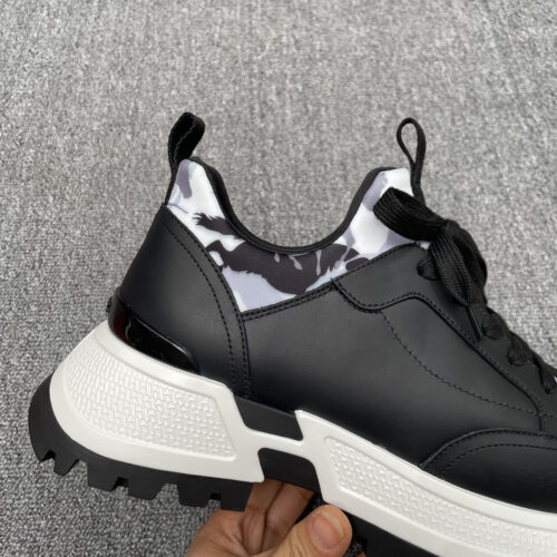 Hermes Men's Black/White Athletic Shoes - Image 7