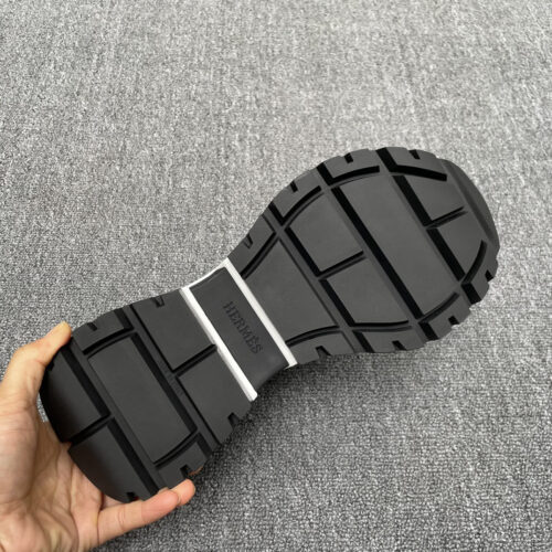 Hermes Men's Black/White Athletic Shoes - Image 3