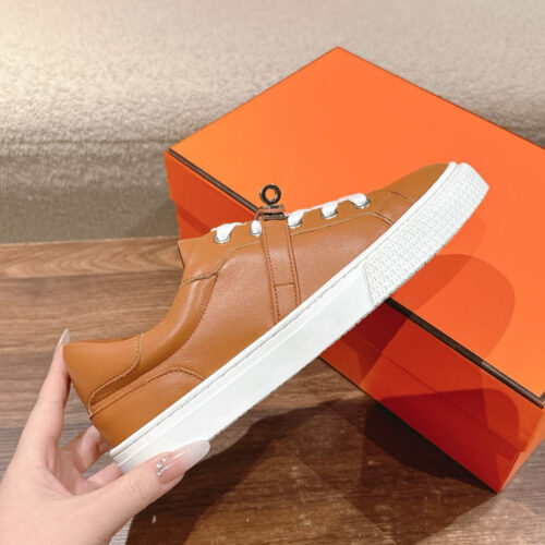 Hermes Men's Rose Gold Casual Shoes - Image 8