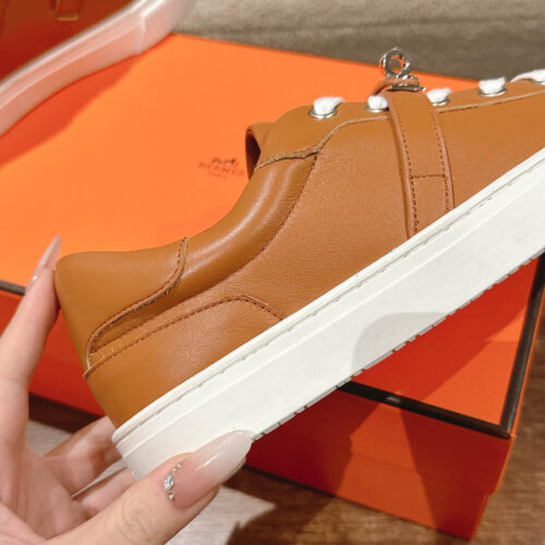 Hermes Men's Rose Gold Casual Shoes - Image 3