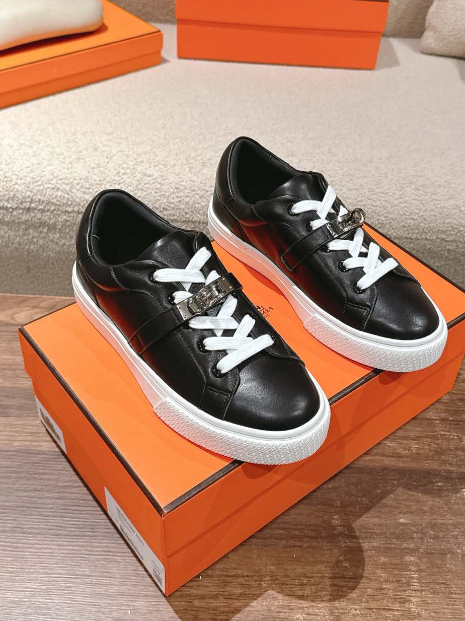 9 Hermes Men's Black Casual Shoes - Image 1