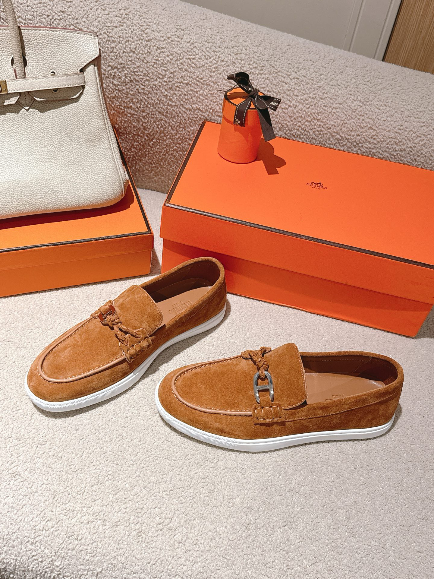 9 Hermes Lgnacio Men's Women's Light Yellow Casual Shoes - Image 1